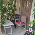Kameliya Garden 아파트 *