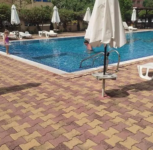 Διαμέρισμα Kameliya Garden Σάνι Μπιτς